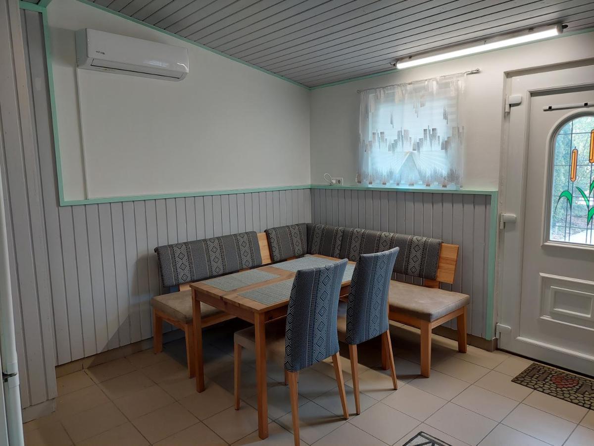 Steghouse Kis-Duna Domsod Exteriér fotografie